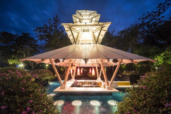 Segara Village in Südbali:  Poolbar