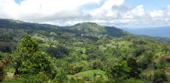 Im Hochland der Minahasa ab Manado: Sulawesi Minahasa Highlands