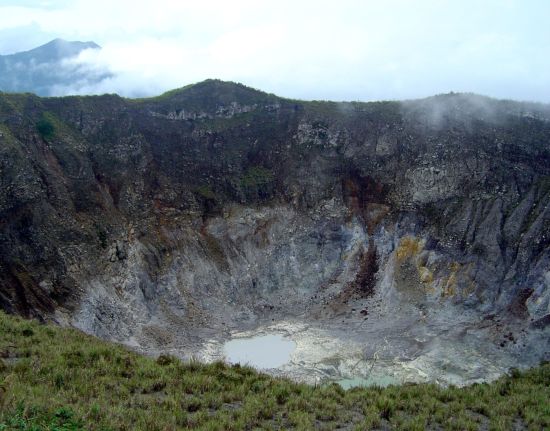 Im Hochland der Minahasa ab Manado: Sulawesi Minahasa Mahawu