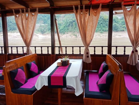 Au fil du Mékong cap à Chiang Mai de Luang Prabang: Le Grand Cruise | Seating Area