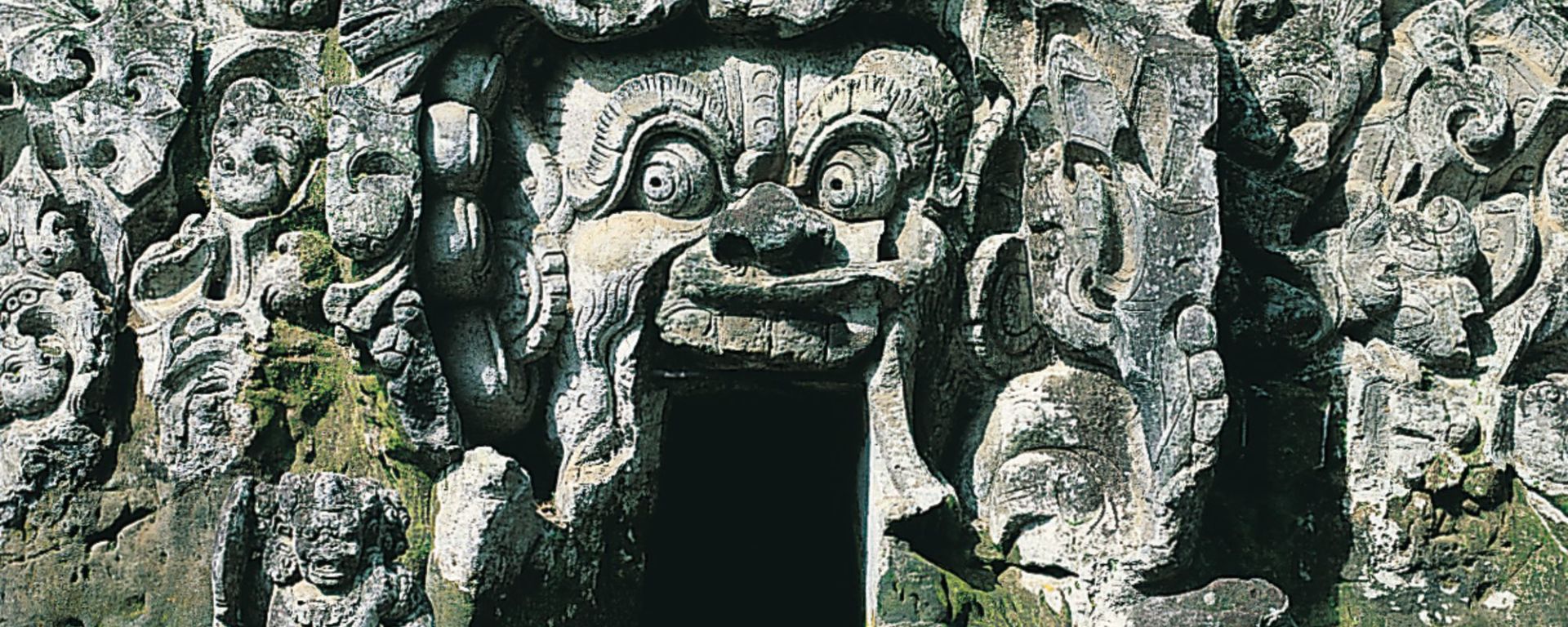 Ubud et ses environs à Sud de Bali: Bali Elephant Cave Goa Gajah