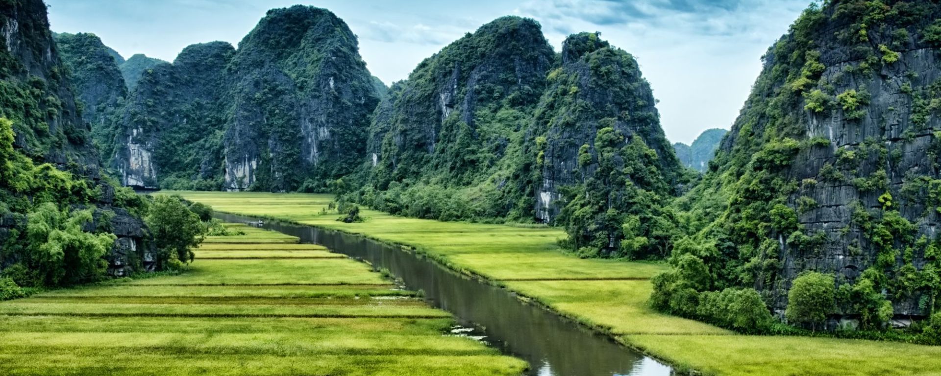 Das Naturreich von Tam Coc in Hanoi: Ninh Binh: Dry Halong Bay