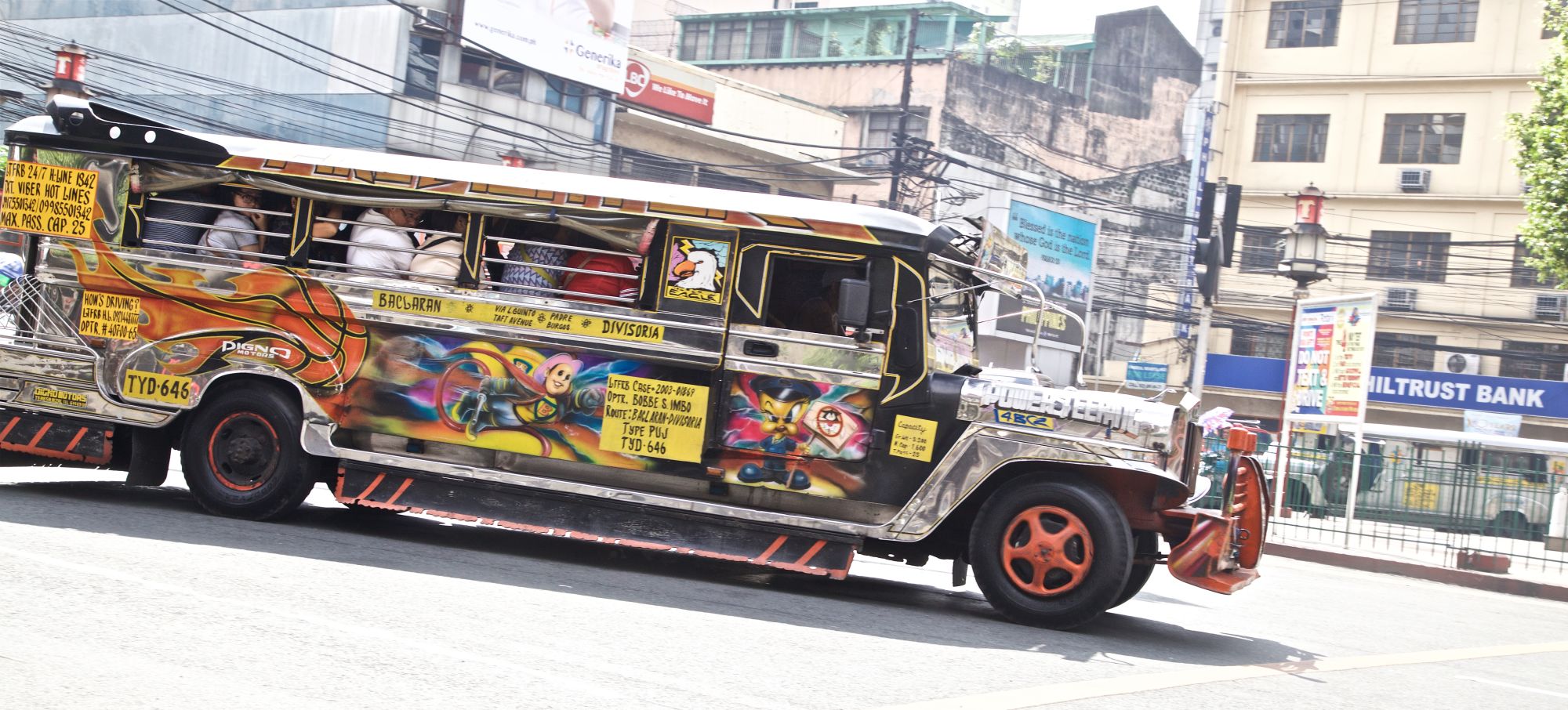 Das unbekannte Manila erfahren: Manila Jeepney Bus