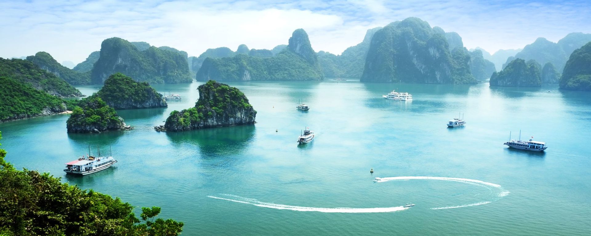 Le paysage marin de la baie d'Halong à Hanoi: Halong Bay