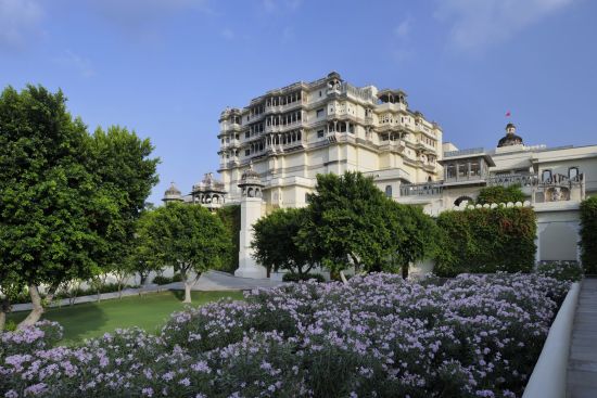 Märchenhaftes Rajasthan ab Delhi: Delwara: RAAS Devigarh