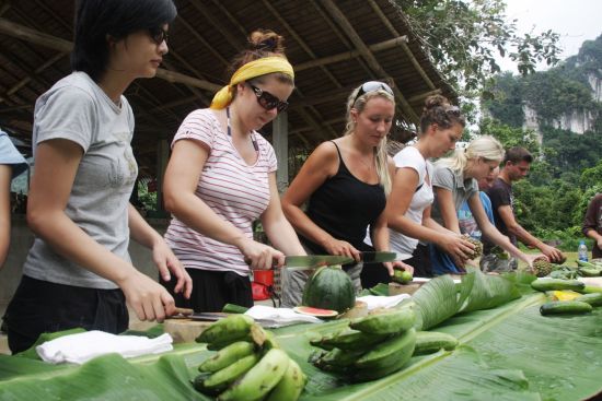 Elephant Hills - 2 Tage ab Phuket: Elephant Experience