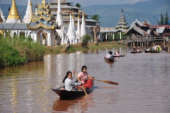 Le pays doré de Yangon: Inle Lake