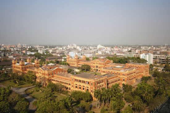 Le pays doré de Yangon: Yangon: city view 002