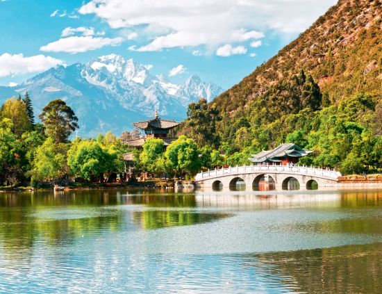 Les hauts lieux du Yunnan de Kunming: Lijiang: Black Dragon Pool 