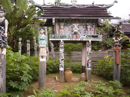 Dschungelabenteuer in Kalimantan, 4 Tage ab Palangkaraya: Kalimantan: Bone chamber