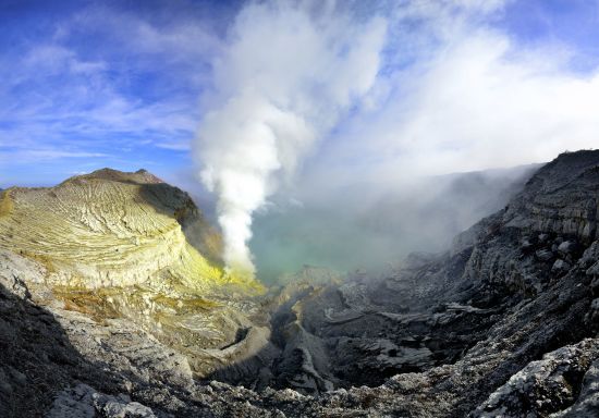Imposanter Ijen Krater ab Südbali: Java Mount Ijen