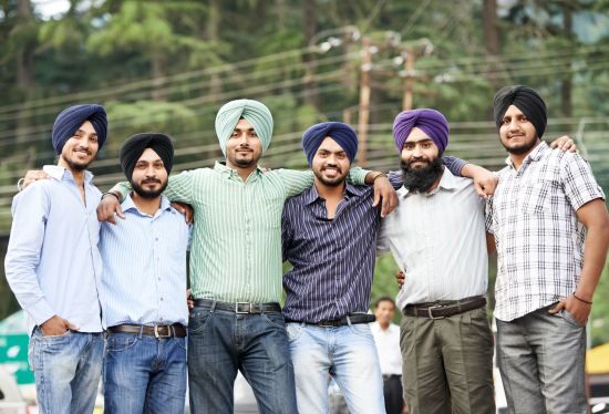 Magie des temples et idylle des montagnes de Delhi: Amritsar: Group of Sikhs
