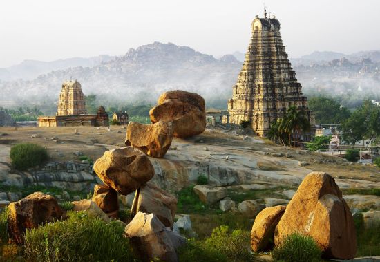 Trésors culturels du Karnataka de Bengaluru: Hampi: mystic morning