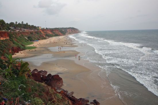 Tour à vélo à travers le Kerala de Kovalam: Varkala: Cliff and beach