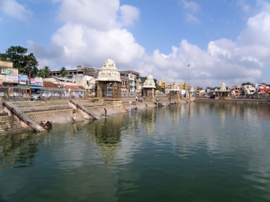 Les hauts lieux du sud de l'Inde de Chennai: Kumbakonam: Mahamakham Tank
