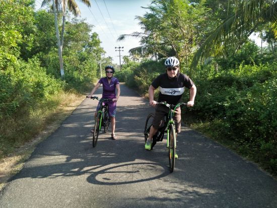 Tour à vélo à travers le Kerala de Kovalam: Small rural ways