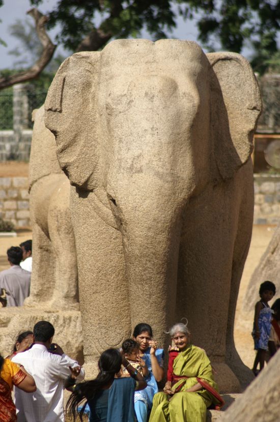 Les hauts lieux du sud de l'Inde de Chennai: Mahabalipuram: Stone elephant