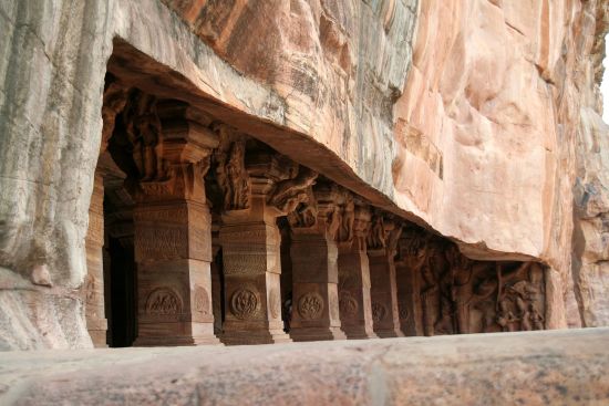 Karnatakas kulturelles Vermächtnis ab Goa: Badami: Cave Temple