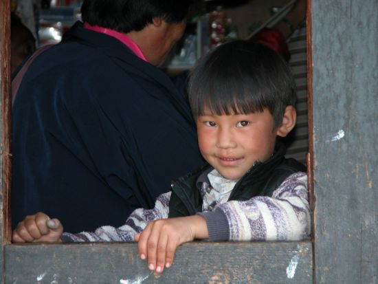 Bhutan - Land und Legenden ab Paro: Bhutan Boy