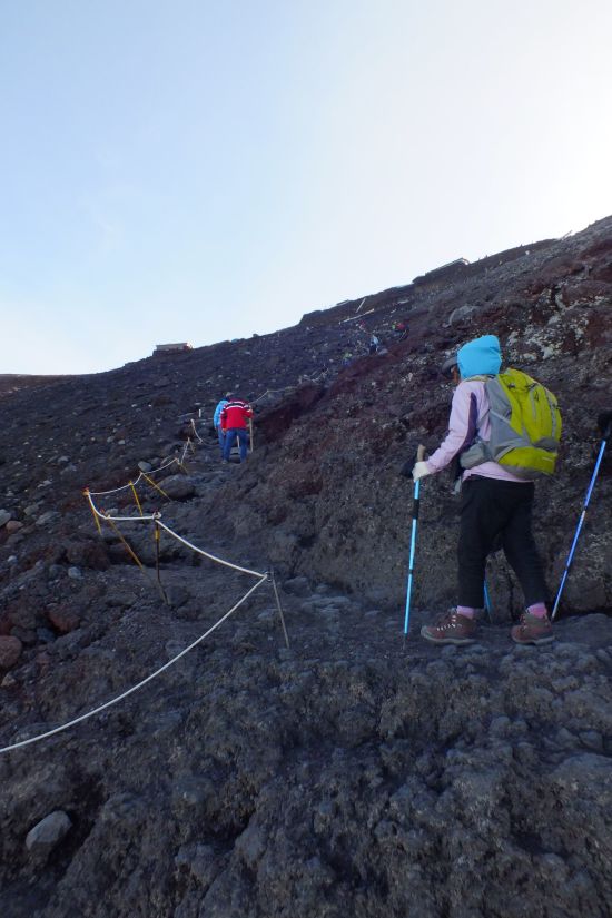 Mt. Fuji Trekking (Gruppe, Nebensaison) ab Tokio: Trekking Mt. Fuji