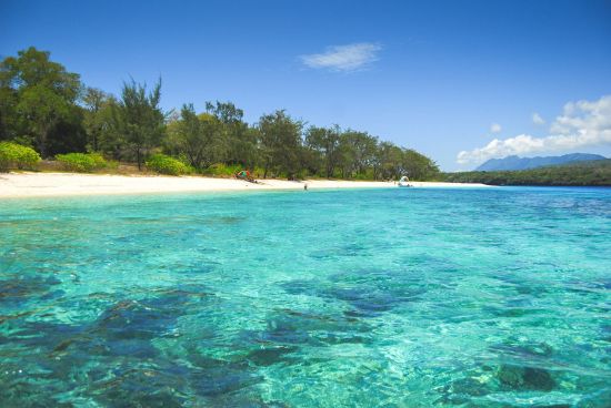 Le paradis inconnu du Timor-Leste de Dili: Beach on Jaco island