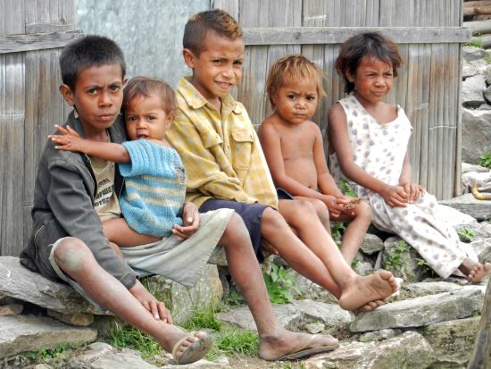 Le paradis inconnu du Timor-Leste de Dili: Maubisse: Kids