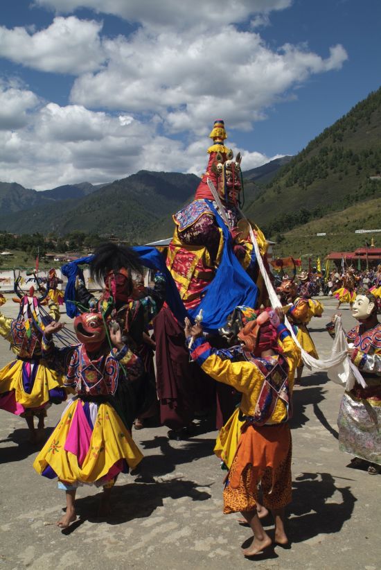Bhutan - Land und Legenden ab Paro: Dance of the Rakshas