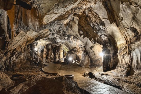 Laos Kompakt von Vientiane nach Luang Prabang: Tham Chang caves