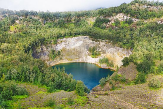 Flores - Traditionen, Riten und Vulkane ab Ende: Flores Mount Kelimutu