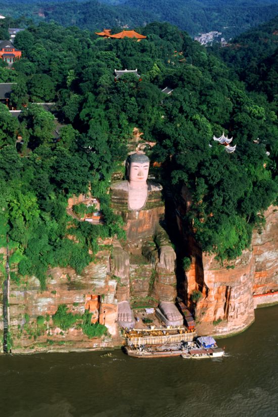 Découverte active de la Chine de Pékin: Leshan Dafo