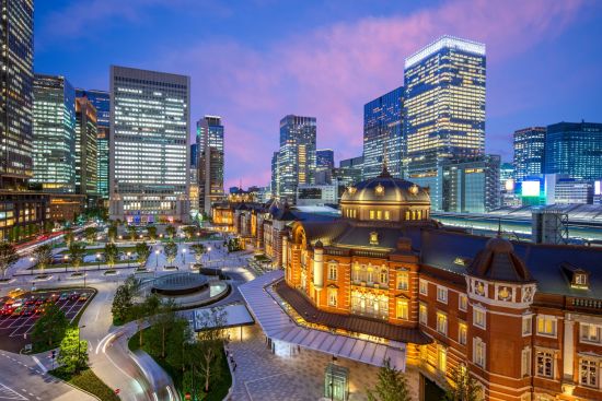 Kontrastreiches Japan ab Tokio: Tokyo Station at night