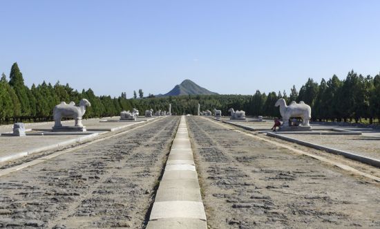Trekking sur la Grande Muraille de Pékin: Eastern Qing Tombs