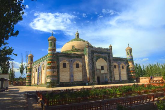 Auf den Spuren Marco Polos entlang der Seidenstrasse ab Peking: Kashgar The Tomb of Afaq Khoja 