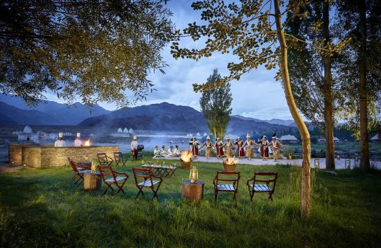 Le Ladakh luxueux de Leh: cafe cloud barbeque