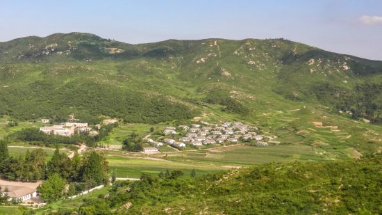Nordkorea Kompakt ab Pyongyang: Kaesong Countryside