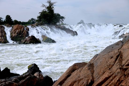 Traversée du sud du Laos à Angkor de Pakse: Champasak: Kon Phapeng Waterfall