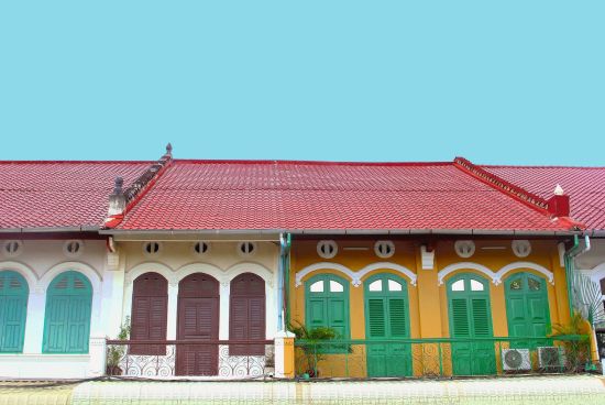Dans le Far West cambodgien de Siem Reap: Battambang - Typical French colonial houses