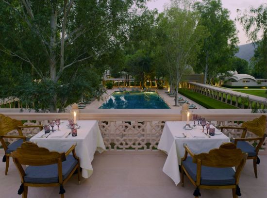 Voyage Aman pour les fins connaisseurs de Jaipur: Amanbagh | Roof Terrace Dining
