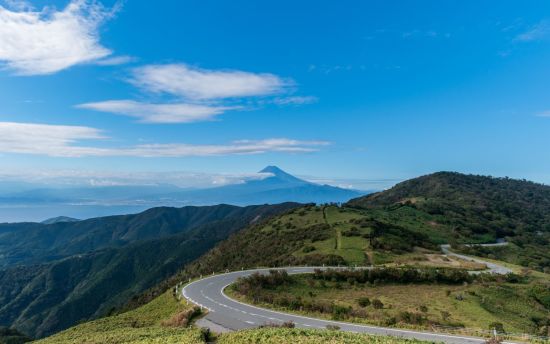 Mietwagen Rundreise «Izu Peninsula» ab Tokio: Mt. Fuji from the motorway
