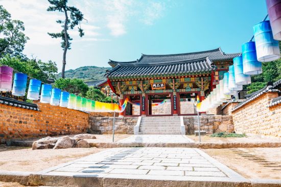 Spirituelles Erlebnis «Temple stay» ab Busan: Beomeosa Temple