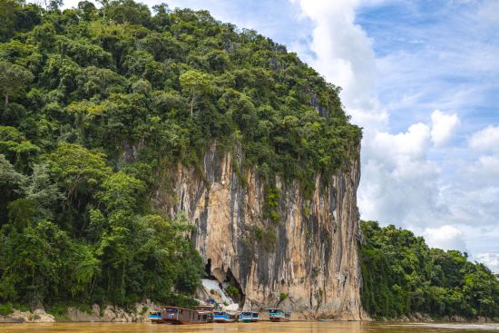 Le nord fascinant du Laos de Luang Prabang: Luang Prabang: Pak Ou Caves