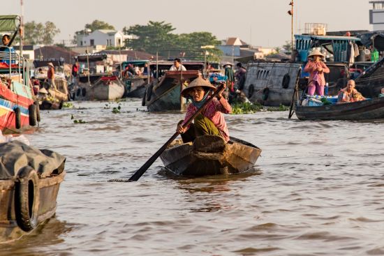 Grosse Indochina Reise - Vietnam Teil ab Hanoi: Mekong Delta Floating Market