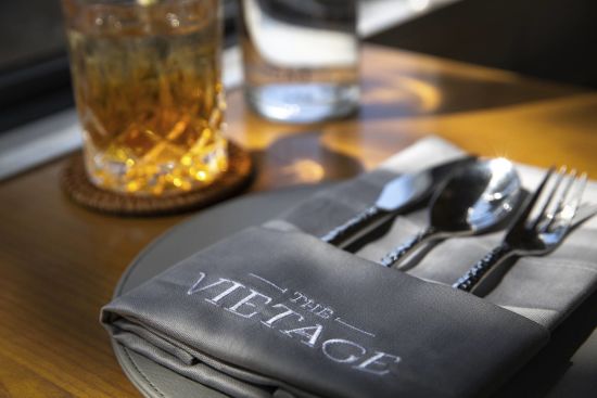 Im Luxuszug durch Zentralvietnam ab Danang: The Vietage