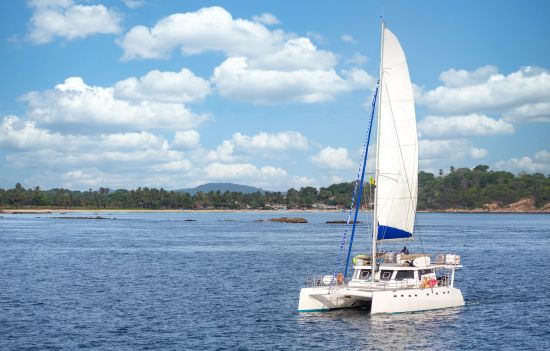 Segeltörn an der paradiesischen Ostküste ab Trincomalee: Sail Lanka