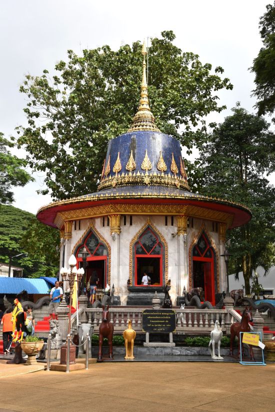 Juwel Chanthaburi ab Bangkok: King Taksin shrine