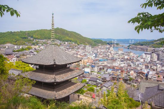 Hiroshima & les trésors de la mer intérieure de Seto de Kyoto: View over Onomichi