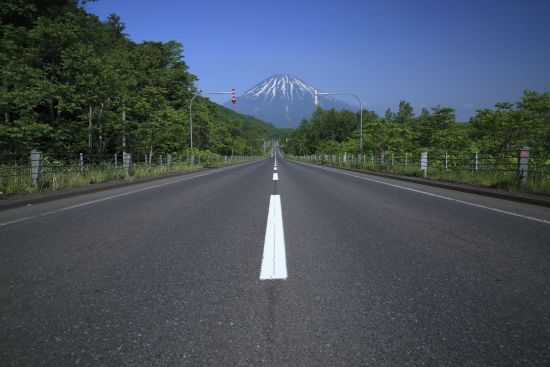 Circuit en voiture de location «Hokkaido Intensive» de Sapporo: Hokkaido, the way which continues to Mt. Yotei