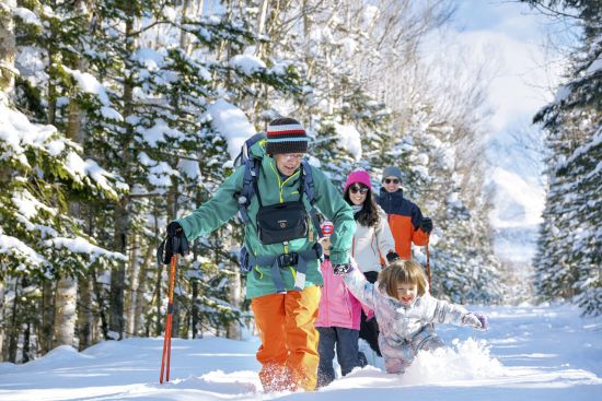 Découverte active de la magie de l'hiver à Hokkaido de Kushiro: Snowshoeing tour at Lake Mashu