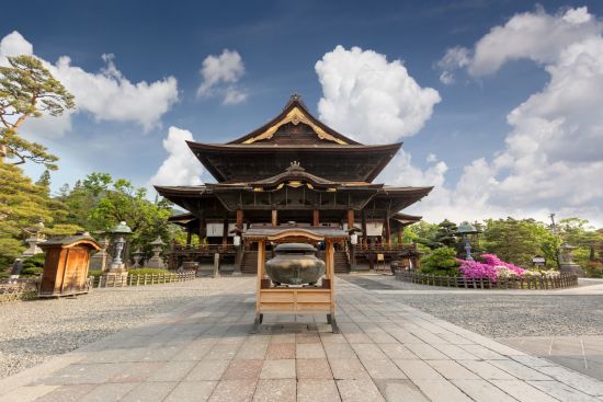 Les onsen curatifs japonais de Tokyo: Zenkoji Temple, Nagano