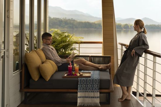 Magie du Mékong avec la «Bohème» de Vientiane: room: Royal Suite | balcony